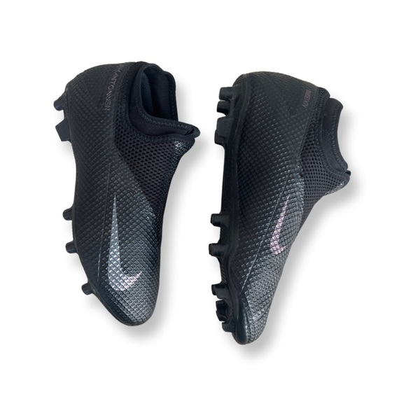 Nike Phantom Vision soccer cleats - Picture 3 of 10